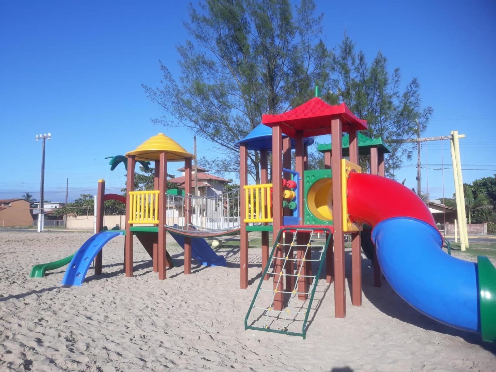 Vila Casa Ampla A 50Metros Do Mar Balneario Barra do Sul Exteriér fotografie